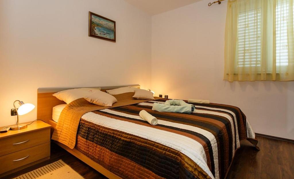 קרק Premium Apartment Near Center And Beach With Parking מראה חיצוני תמונה